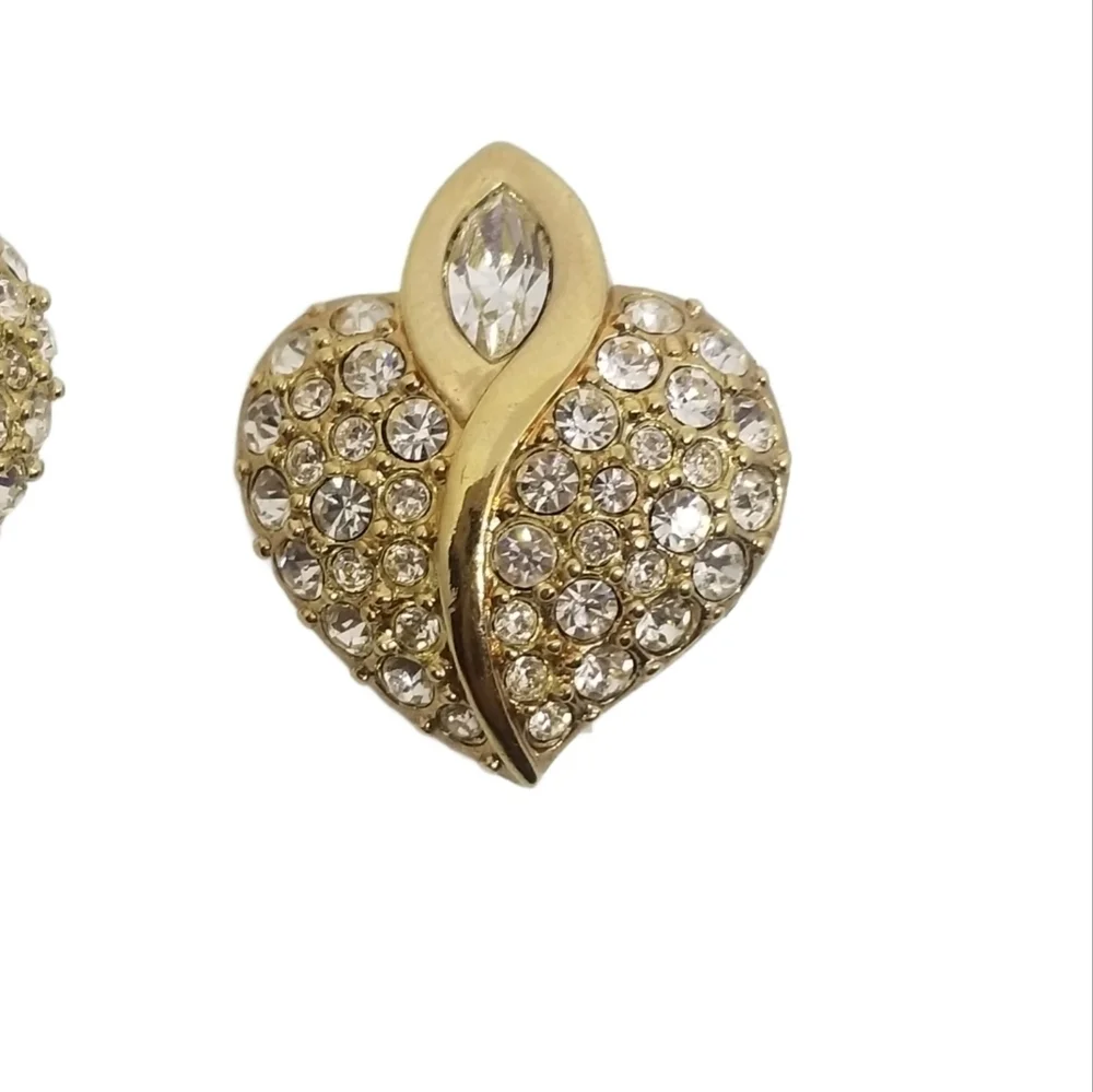 SWAROVSKI VINTAGE 1990s GOLDTONE & PAVE HEART DESIGN CLIP ON EARRINGS